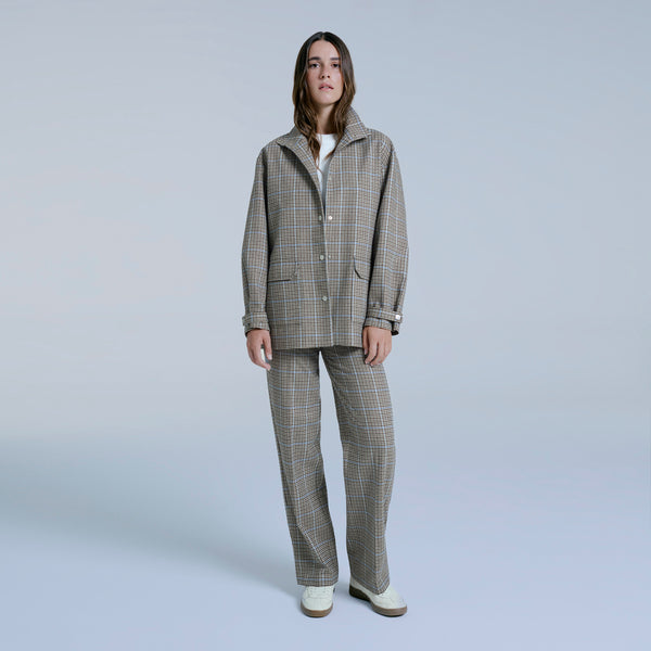 Bluemint jenna diş gi̇yi̇m