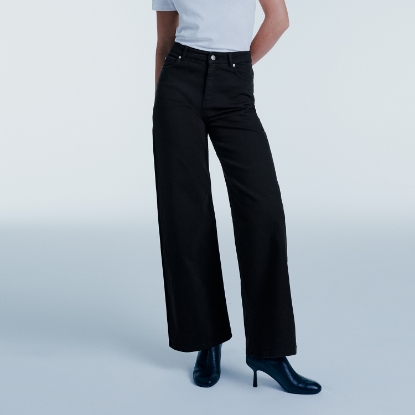 VIOLA BLACK